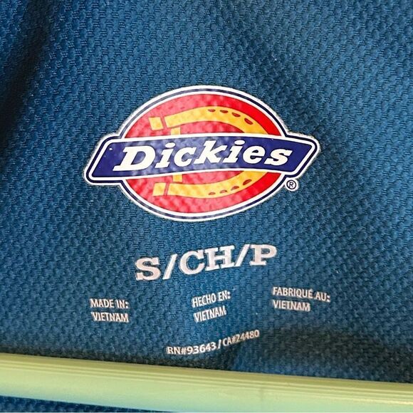 5 for $25🔥Dickies Aqua Blue V-Neck Dickies Scrub Top Small - Picture 4 of 5